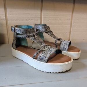 Bed Stu Roan Posey II Distressed Leather Platform Sandals